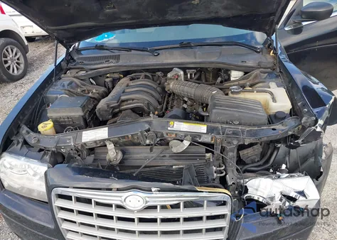 2008 Chrysler 300 Lx from USA, damaged, VIN 2C3KA43R88H103671